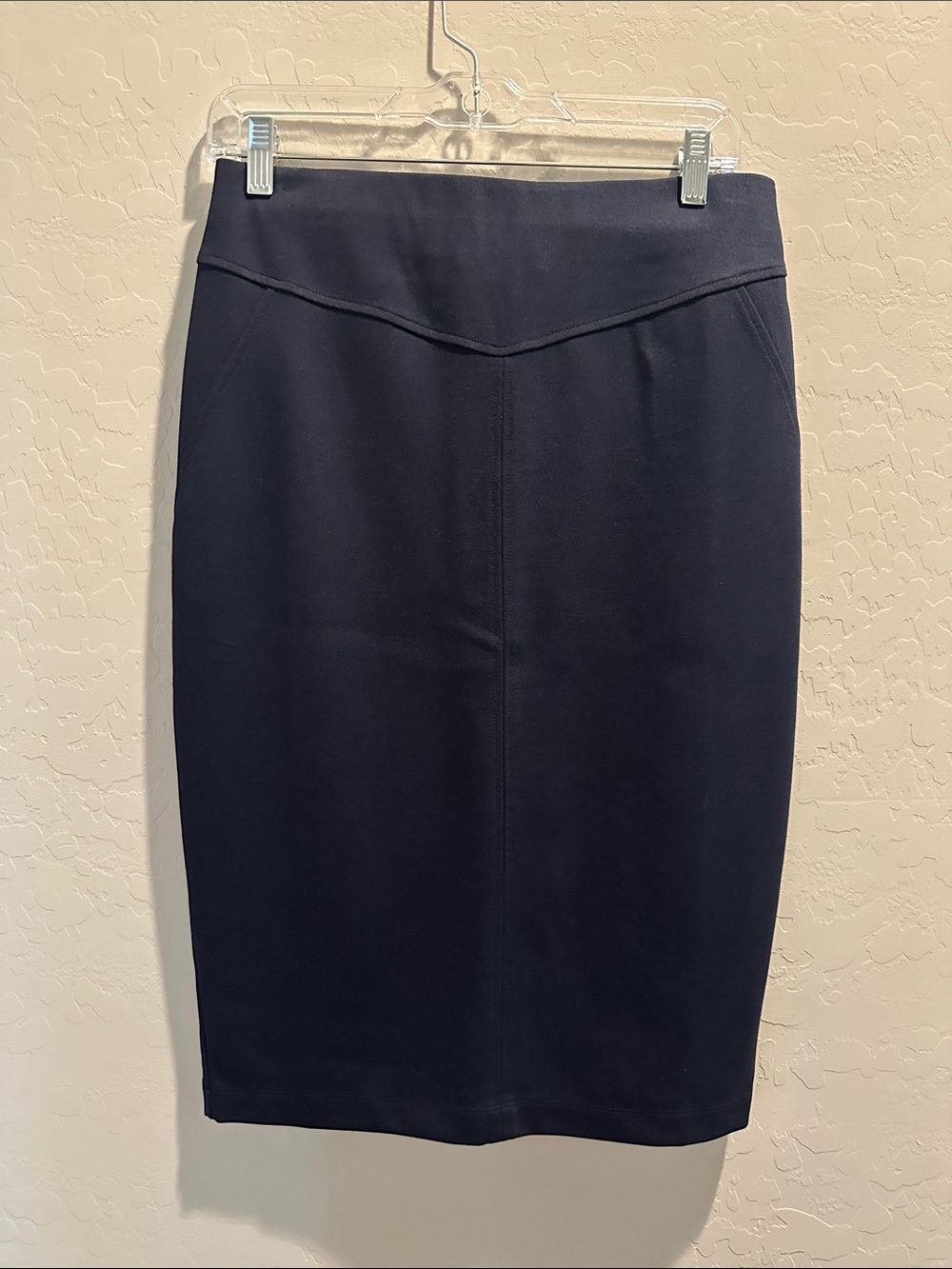 Truth by Republic Classic Dark Navy Pencil Skirt - Women's size M
